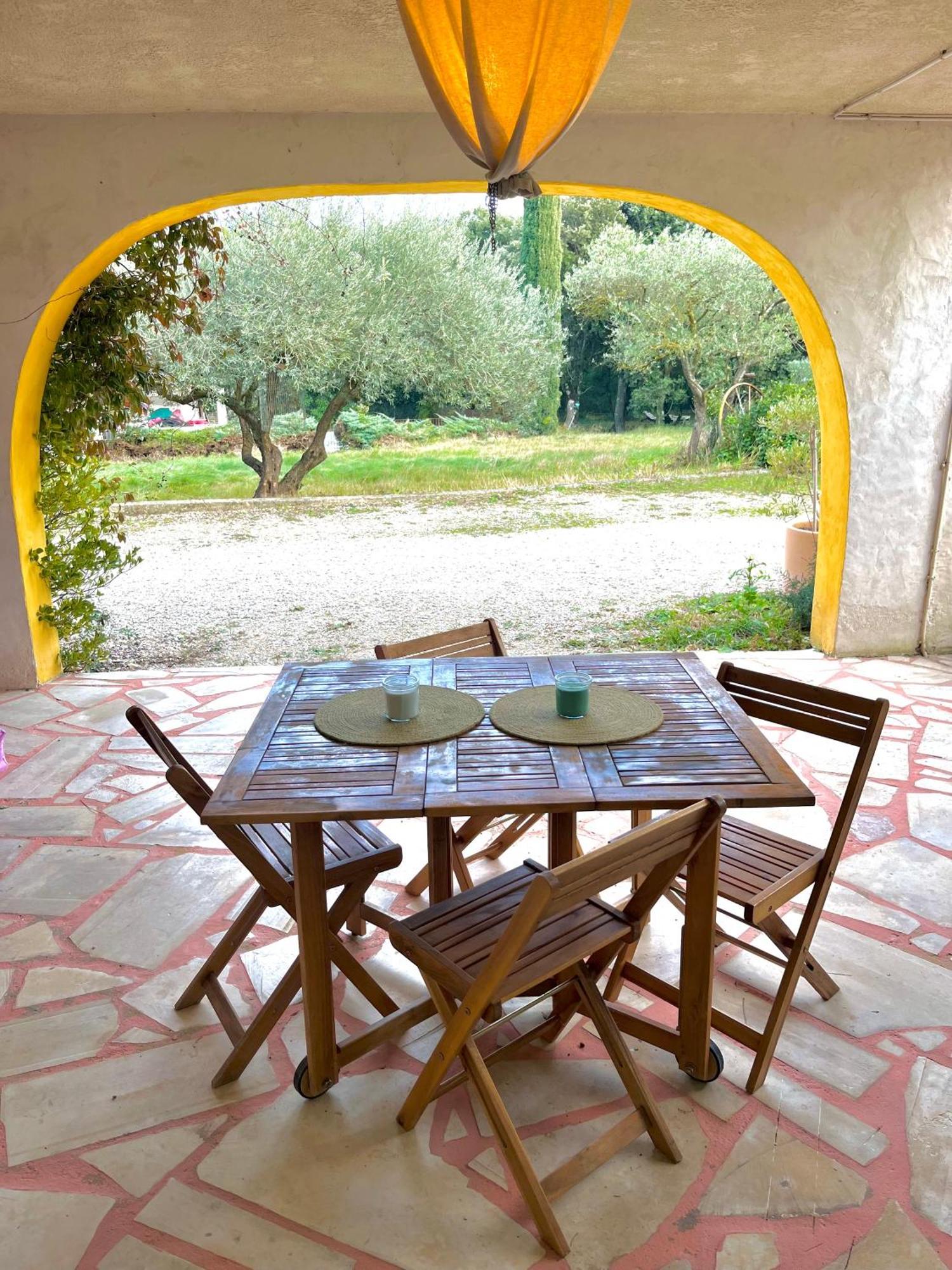 Готель Domaine Colibri En Provence Pujaut Екстер'єр фото